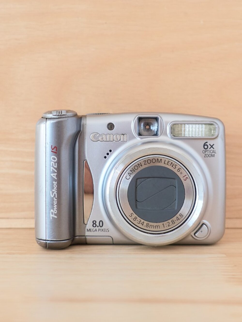 Vintage Canon PowerShot A720 IS 8MP Digital Camera 6x Zoom Silver Tested Working